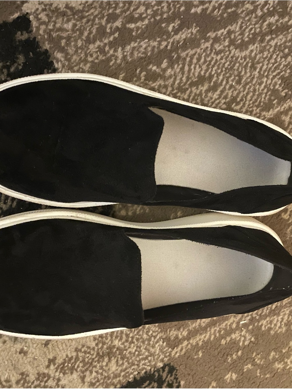 Women's Black Slip-On Casual Sneakers